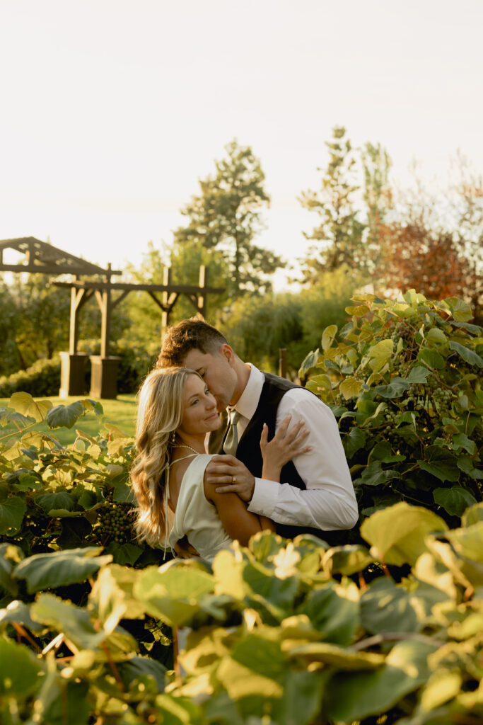 beacon hill vineyard couple session