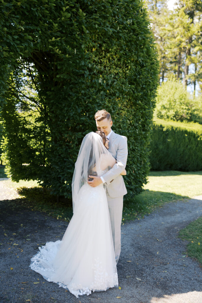 bride and groom first look Duncan Gardens Manito Park Spokane