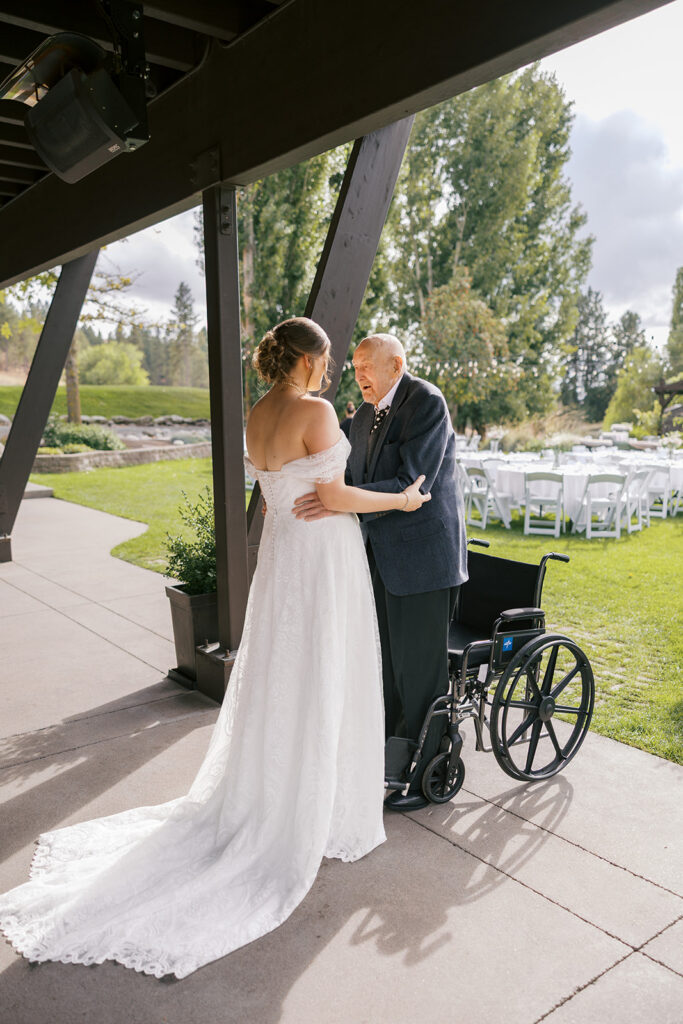 bride first look with her 99 year old grandfather at Beacon Hill in Spokane