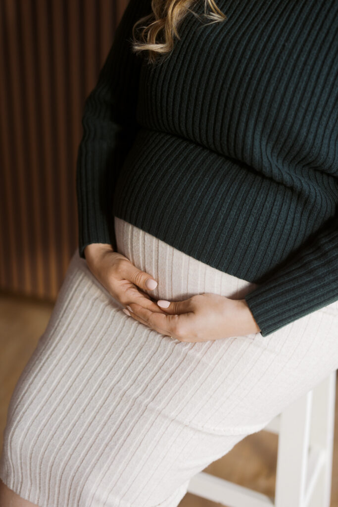 maternity session Afterglow Studio Spokane