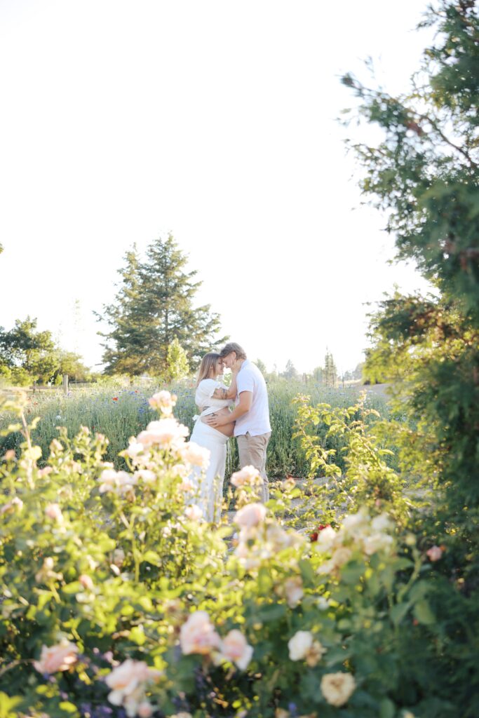 couples session Glasshouse on Monroe